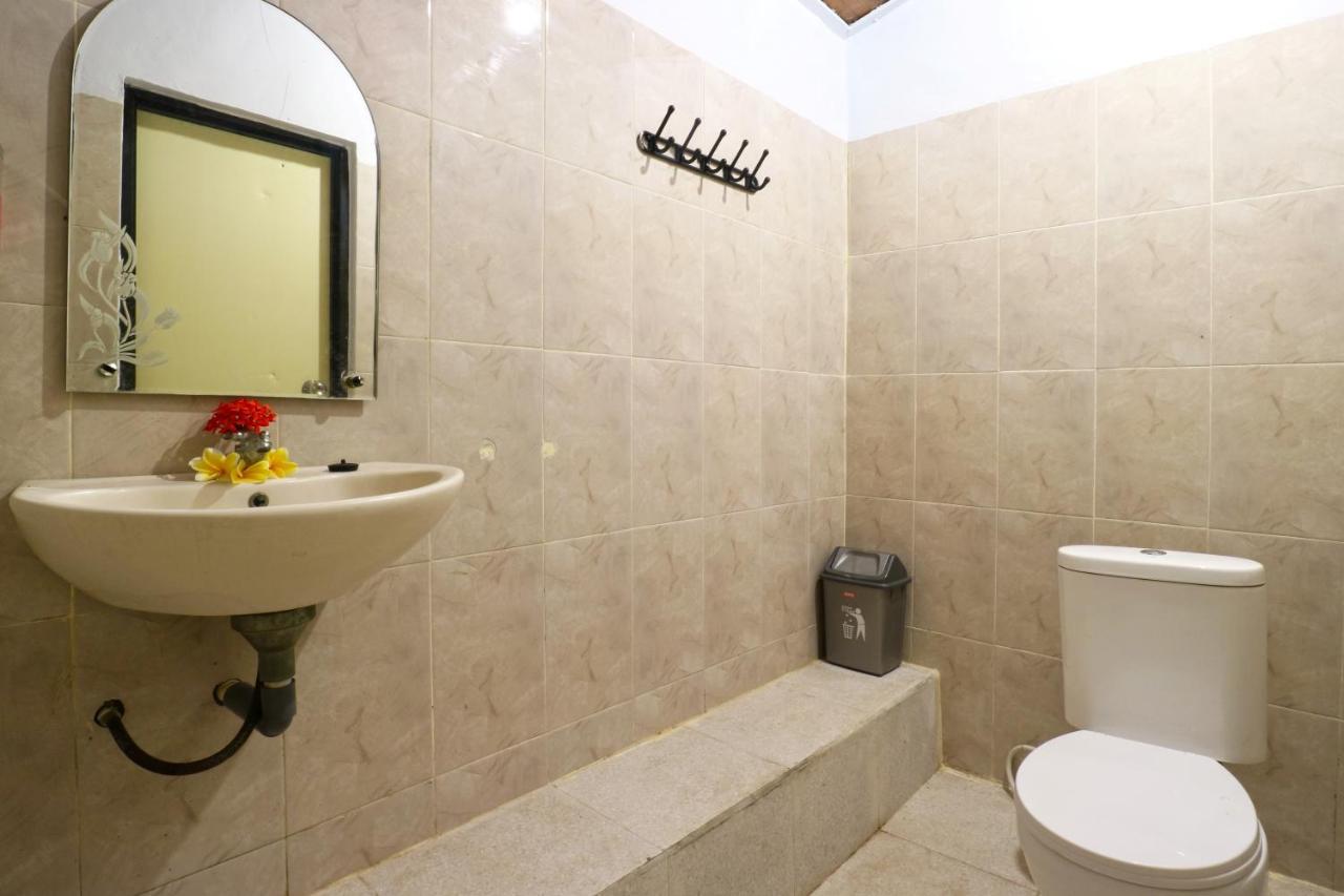 Sunjaya Kubu Guesthouse Lembongan Buitenkant foto