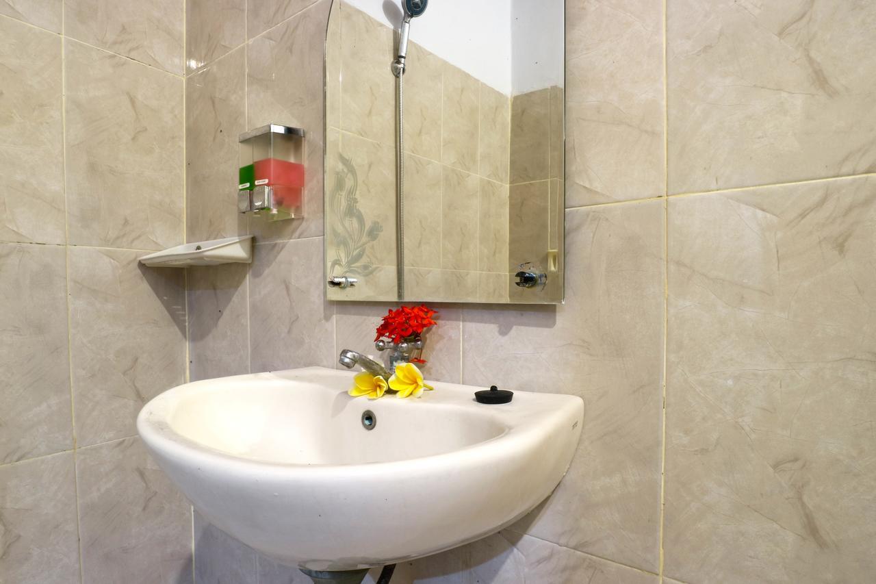 Sunjaya Kubu Guesthouse Lembongan Buitenkant foto