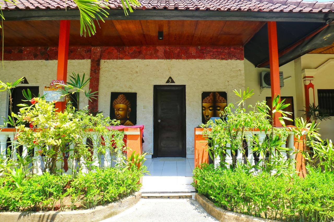 Sunjaya Kubu Guesthouse Lembongan Buitenkant foto